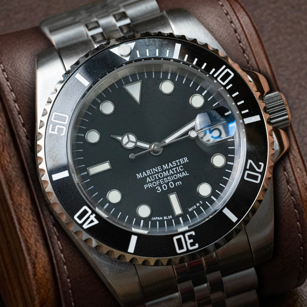 Cadran et verre saphir de la SUB MOD Diver