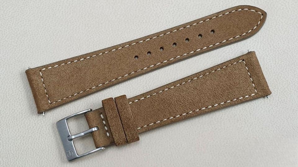 L'Art du Bracelet en Cuir Suédé : Élégance et Savoir-Faire - MONTRE A PAPY